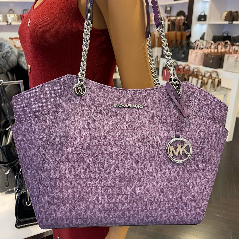 MICHAEL KORS
Jet Set Travel Lg Signature Chain Shoulder Tote
Dark Purple
NWT - Picture 11 of 16